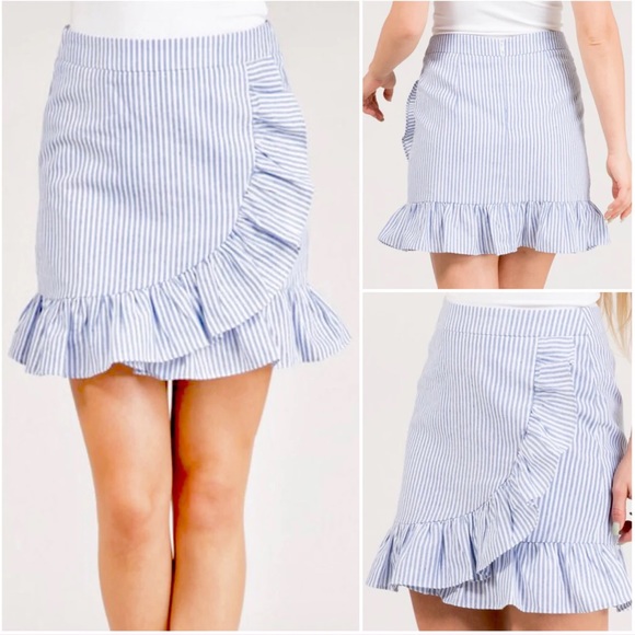 Love Riche Dresses & Skirts - Love Riche Blue White Stripe Ruffle Skirt Size Large